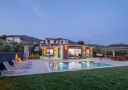 Villa ALAGÜN Villa ALAGÜN