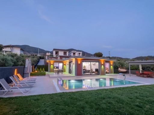 Villa ALAGÜN Villa ALAGÜN